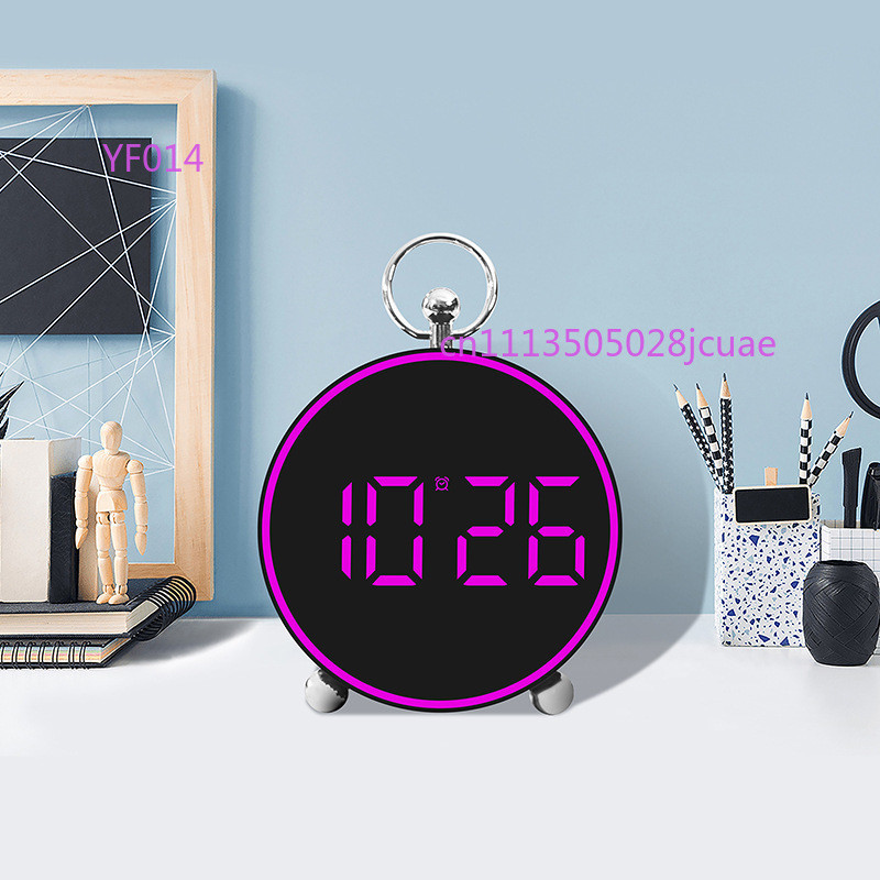 Minimalistische LED Elektronis - Led Desk Clock recensie en prijs