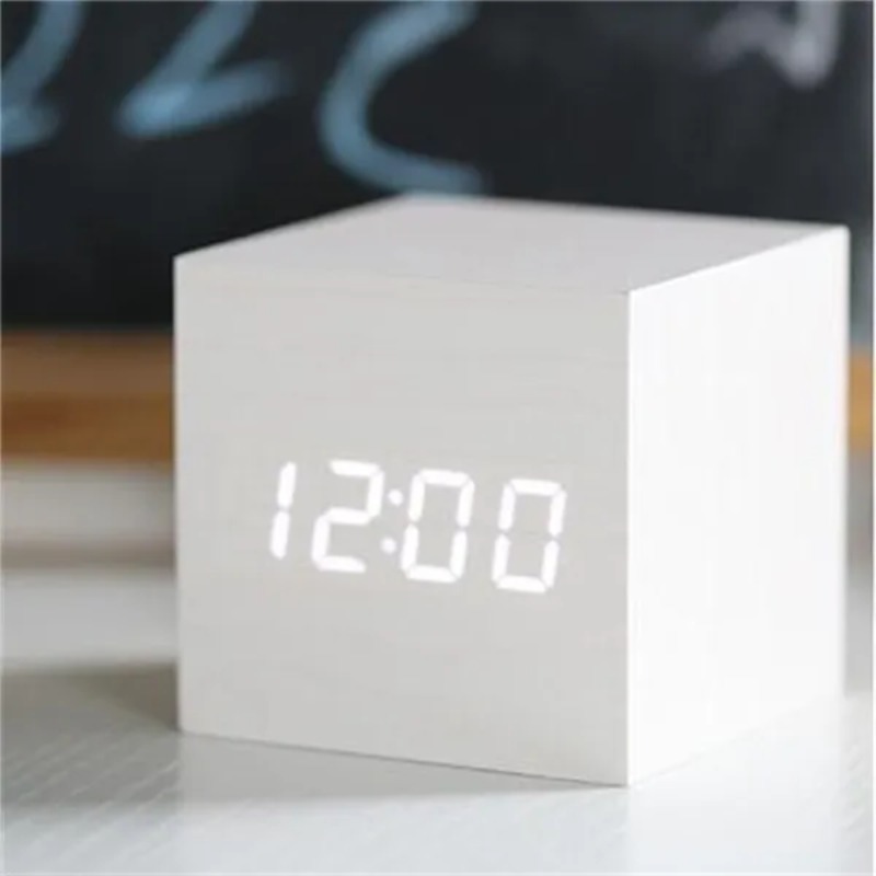 Spraakbesturing Digitale elekt - Led Desk Clock recensie en prijs