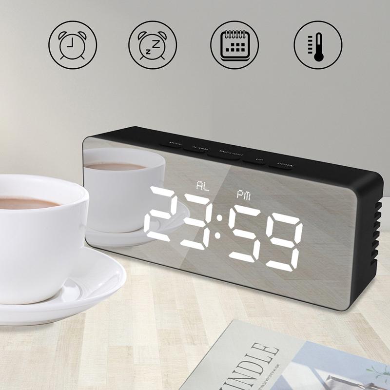 Digitale wekker LED elektronis - Led Desk Clock recensie en prijs